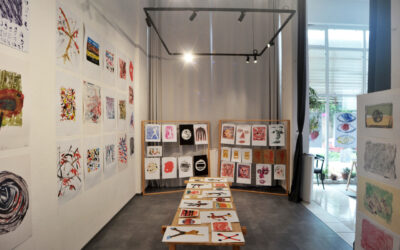 Otisci u (ne)vremenu: Izložba radova naših učenika